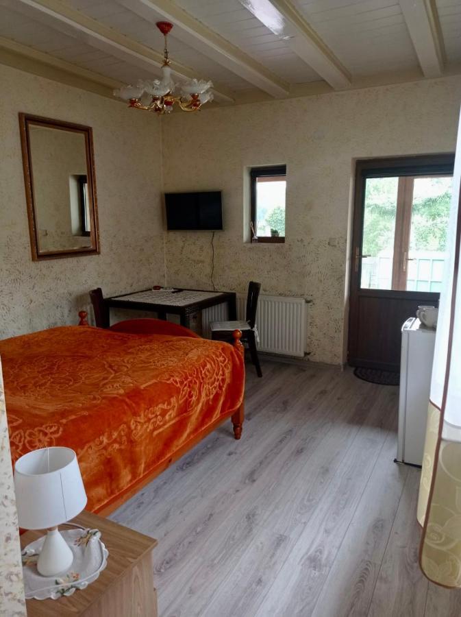 Auberge de jeunesse Gosciniec Zoska à Ostrzyce Extérieur photo